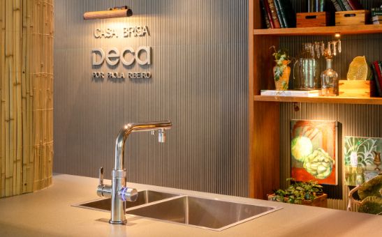 <p>Um ambiente de experimentação e delicadeza.</p>