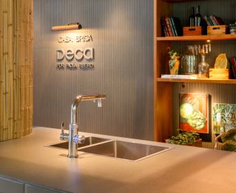 <p>Um ambiente de experimentação e delicadeza.</p>
